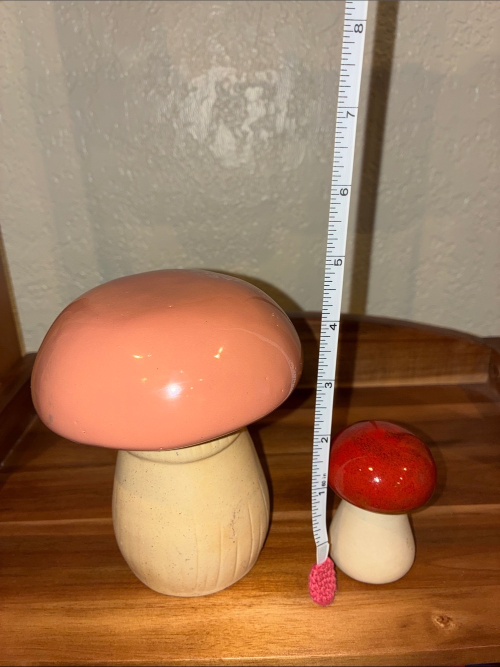 Ceramic Mushroom Decorative Figurines - dusty Pink & Red